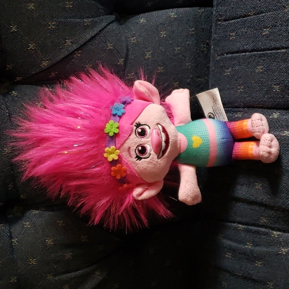 Peluche Trolls Little Dreamers 16cm - Jouet Doux Neuf - Personnage Mignon